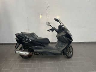 LOTTO 1 - Motociclo Suzuki Burgman targato CX76129