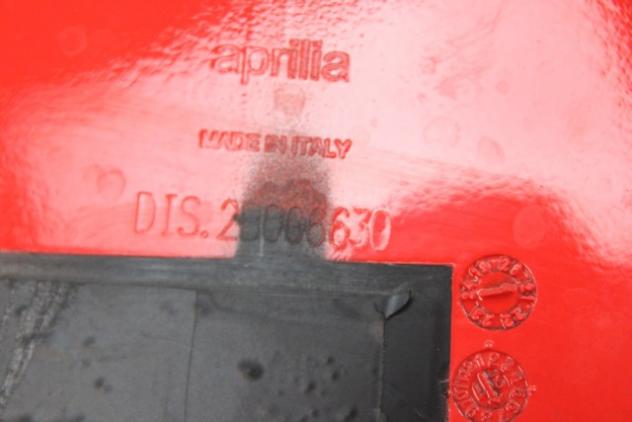 APRILIA TUONO 660 2B006630 COVER SERBATOIO BLOCCHETTO ACCENSIONE 21 - 25 TANK COVER CON CREPA - Foto 5
