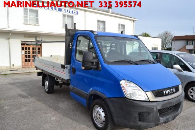 IVECO Daily 2.3 115CV CASSONE FISSO 142000 KM rif. 23789491 - Foto 3