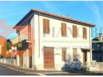 V000470 - CASA INDIPENDENTE CON PICCOLO GIARDINO E GARAGE