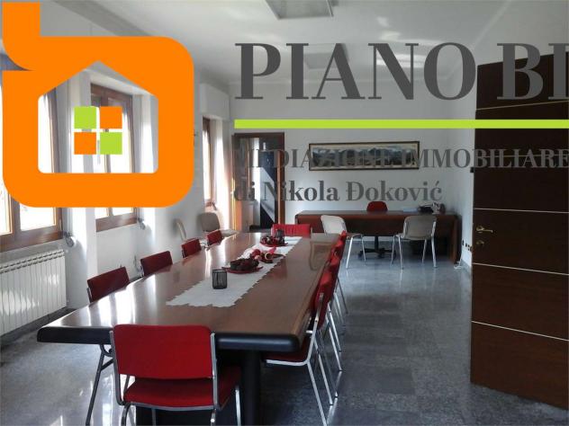 V000037 - AMPIO UFFICIO CON AREA ESTERNA - Foto 5