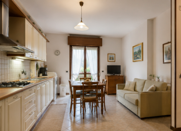 LUNGO PO ANTONELLI DECOROSO TRILOCALE ARREDATO