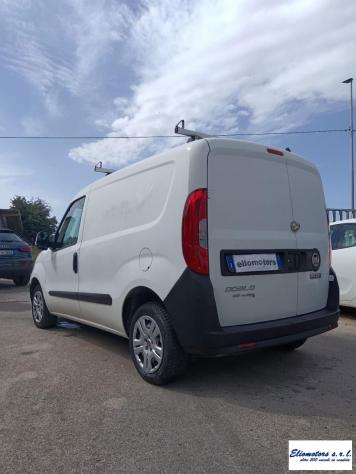 FIAT DOBLÃ? CARGO 1.3 Multijet 16v 95CV SX Euro 6 Car van 4-door - Foto 8