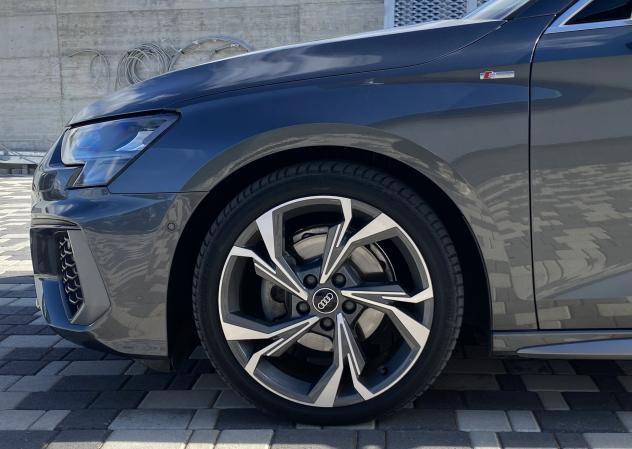Audi A3 SPB S Line interno ed esterno 2.0 TDI 150CV S-Tronic 35 - Foto 8