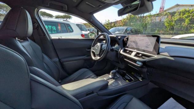 LEXUS UX 300h F-Sport CAMBIO AL VOLANTE rif. 23707900 - Foto 5