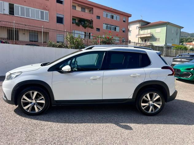 Peugeot 2008 1. 6 BlueHDi 120 S&S Allure - Foto 8