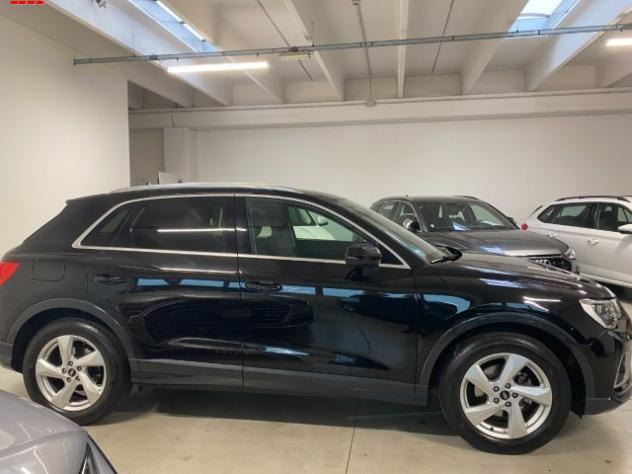 AUDI Q3 35 TFSI business Advanced rif. 24170179 - Foto 3