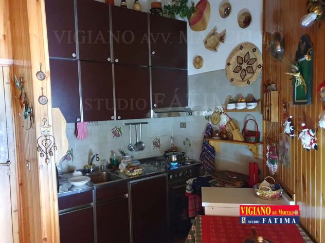 CAMPO DI GIOVE (AQ) - APPARTAMENTINO FINEMENTE ARREDATO - Foto 3