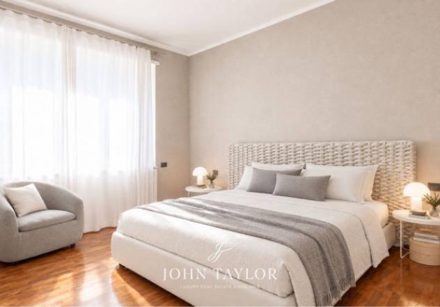 Appartamento di 265 m² con 5 locali e box auto in vendita a Milano - Foto 6