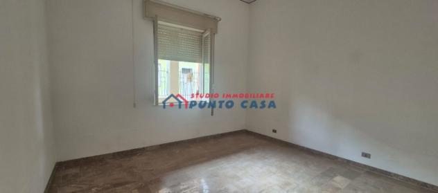 PACECO – Soluzione indipendente con due unità abitative, piano terra, primo e secondo, mq 270 complessivi oltre terrazzo e giardino. Buone condizioni. - Foto 8