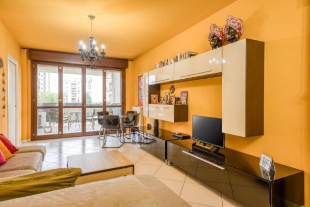 Appartamento di 90 m² con 2 locali e box auto in vendita a San Donato Milanese - Foto 6