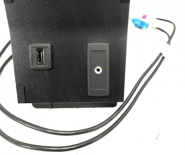 PRESA AUX/USB MERCEDES Classe B W246 2° Serie A2468230411 (12) - Foto 3