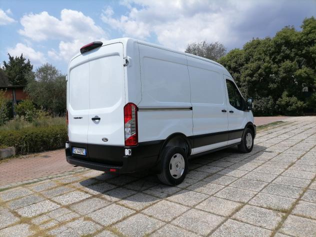 Ford Transit 350 fwd 2.0 ecoblue 130cv trend L2H2 - Foto 2