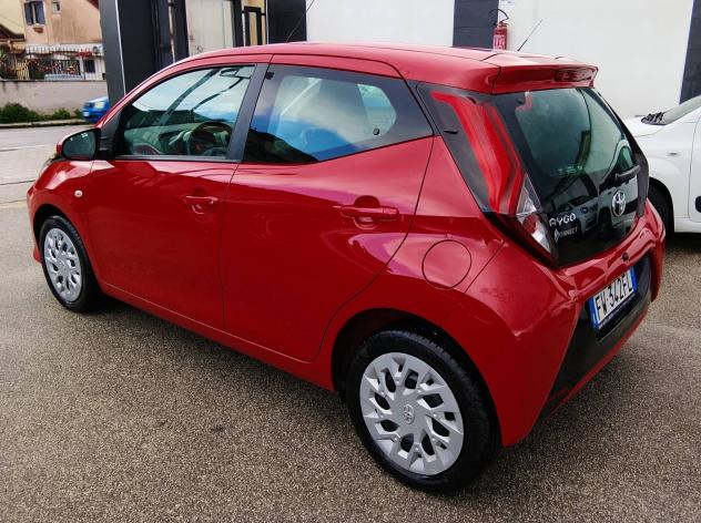 Toyota Aygo 2019 60K KM - Foto 6