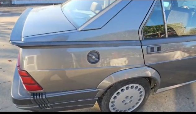 Alfa romeo 75 3.0 v6 - Foto 3