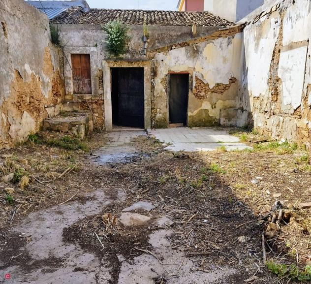 Casa Indipendente in Vendita in Via Anapo 19 /21 a Floridia - Foto 3