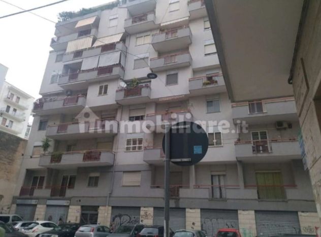 Fittasi stanza a studenti o lavoratori - Bari zona Campus