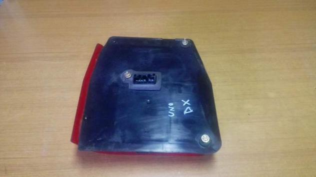 Faro / Fanale posteriore Destro / DX Fiat UNO 2 Serie 1990 - Foto 4