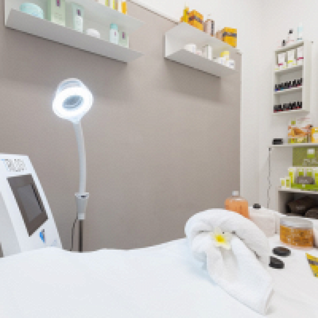 Janet Beauty Center - Massaggi Metodo Renata Franca - Foto 4