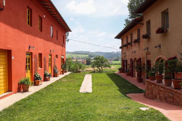 Terra e Accoglienza in Toscana - Foto 5