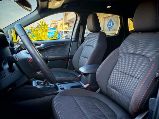 FORD Kuga 1.5 EcoBoost 150 CV 2WD ST-Line rif. 24132185 - Foto 8