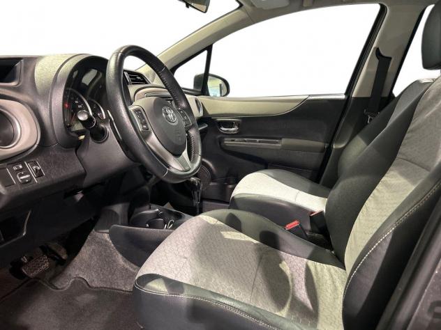 Toyota Yaris Yaris 5p 1.3 Lounge s&s cvt - Foto 10