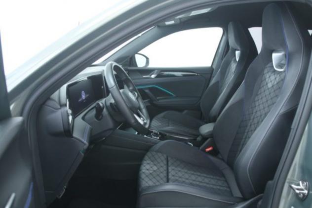 VOLKSWAGEN Tiguan 2.0 TDI 150 CV DSG R-Line IQ.light LED performance rif. 22640312 - Foto 7