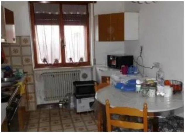 Immobile in asta di 109 m², box auto in vendita a Lonigo - Foto 9