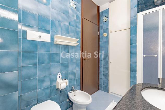 Stanza disponibile da subito via caracciolo - Foto 10