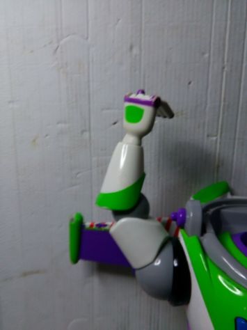 PERSONAGGIO DI TOY STORY - BUZZ di 32 cm circa - Foto 9