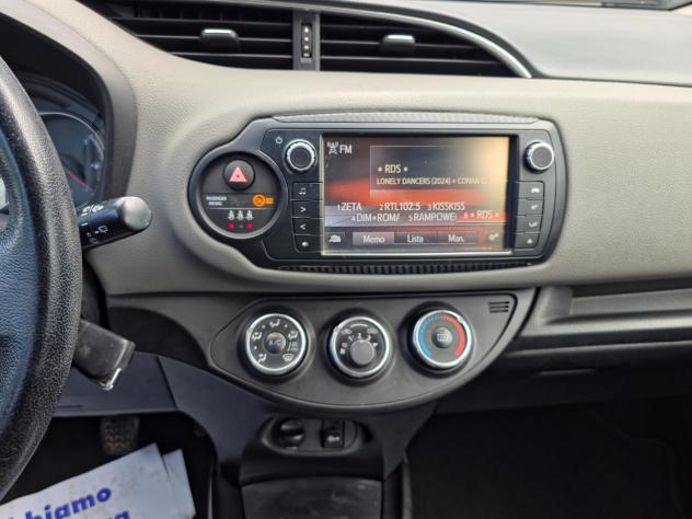Toyota Yaris 1.0 5 porte Lounge CV-69 2016-E6B Manuale NEO - Foto 10