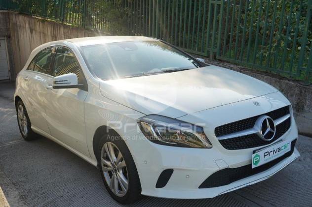 Mercedes-Benz Classe A A 180 d Automatic Sport - Foto 3