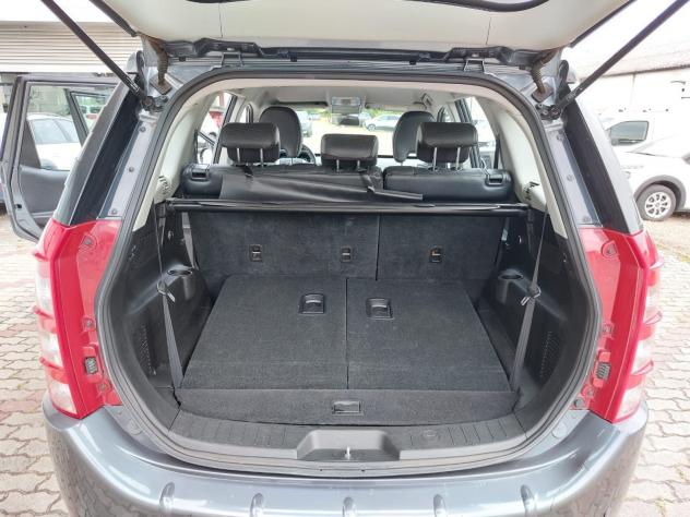 Mahindra XUV500 W8 AWD 4x4 2.2 Tdi 140cv E6B con 7 posti - Foto 7