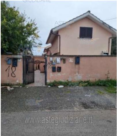 IMMOBILI-IMMOBILE RESIDENZIALE-Via della Vite 18