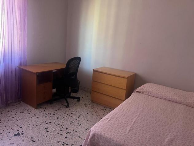 Stanza in appartamento in affitto a Catania - Foto 3
