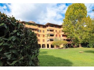 Cologno Monzese - AFFITASI 3 locali con box e cantina euro 1.200