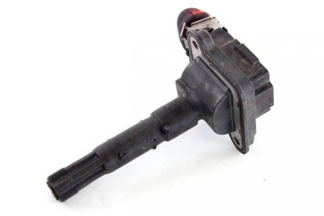 058905105 BOBINA ACCENSIONE AUDI A4 1.8 132KW 5P B 5M (2000) RICAMBIO USATO