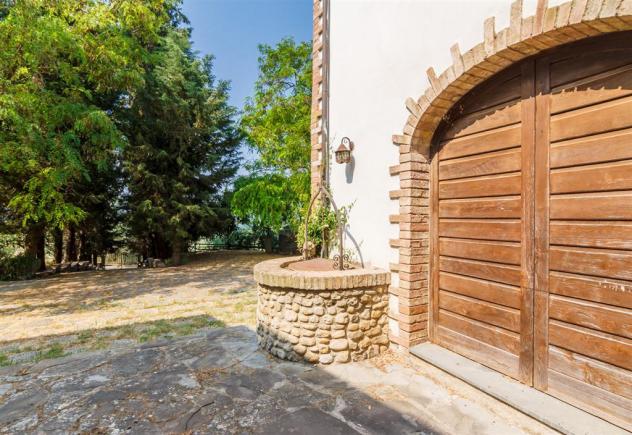 COLONICA di 21 vani e di 850 mq (MONTESPERTOLI) rif. M 700 - Foto 17