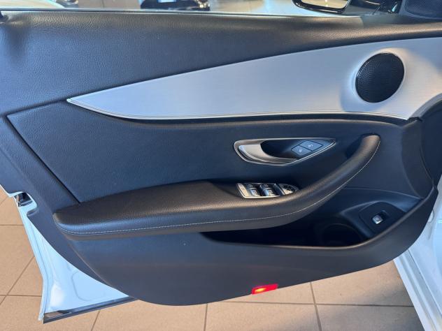 Mercedes-Benz Classe E E200d Auto Business Sport - Foto 6