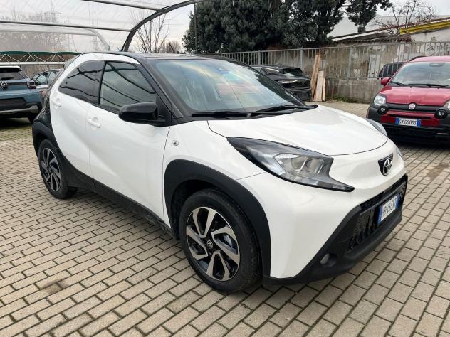 Toyota Aygo X 1.0B (72 CV) Trend S-CVT - Foto 2