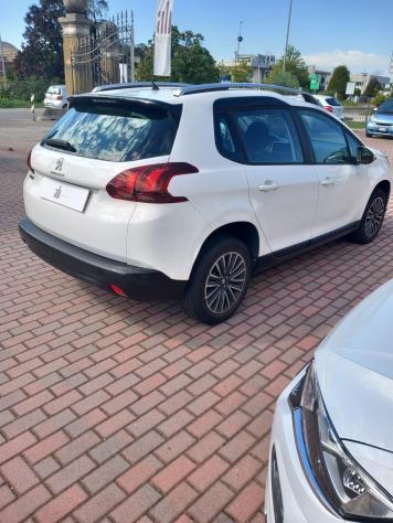 Peugeot 2008 PureTech 82 Allure - Foto 4