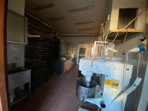 IMMOBILE COMMERCIALE di 2 vani e di 100 mq (MESSINA) rif. 2vs16876 - Foto 11
