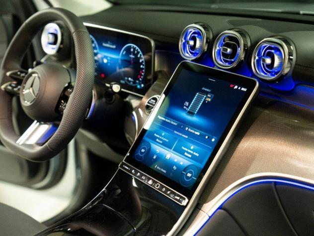 Mercedes-Benz GLC GLC 300 de 4MATIC AMG Line Premium Tech - Foto 8