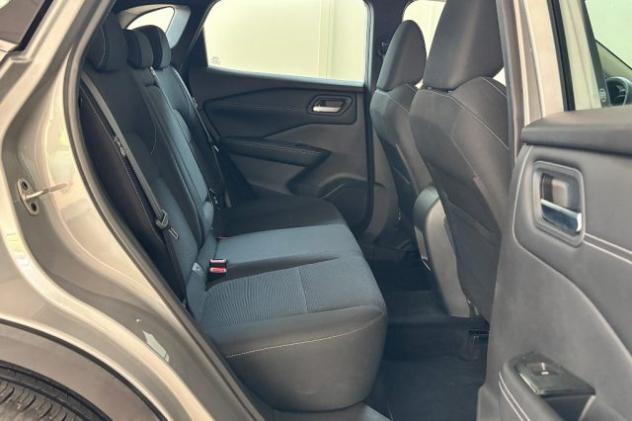 NISSAN Qashqai MHEV 140 CV Acenta rif. 22457090 - Foto 9