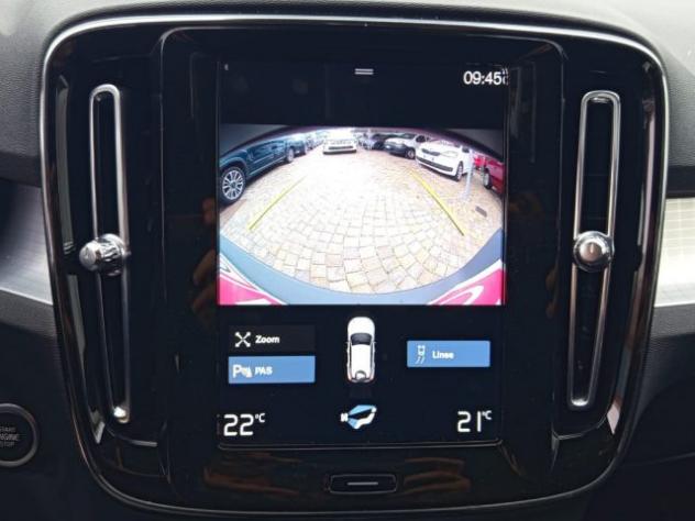 VOLVO XC40 T4 Recharge Plug-in Hybrid aut. MOMENTUM CORE rif. 23885422 - Foto 10