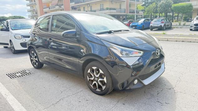 Toyota Aygo Connect 1.0 VVT-i 72 CV 5 porte x-play LED NAVI KAMERA CERCHI 16 PDC BLUETOOTH - Foto 2