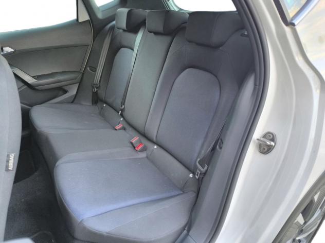 SEAT Arona 1.0 BENZINA 95 HP FR NEOPATENTATI - Foto 9