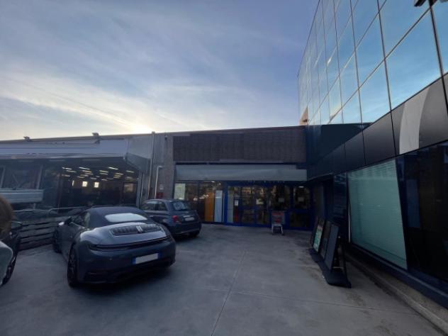 Immobile di 700 m² con 2 locali in affitto a Vobarno - Foto 2
