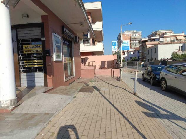 Locale commerciale in affitto a Ladispoli - Foto 10