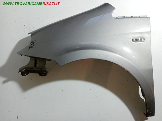 PARAFANGO ANT. SX ORO MET. 999-U1309941 Carrozzeria Lamierati esterni Fiancate Parafango ant. LANCIA - MUSA - 2004 2007, LANCIA - NEW MUSA - 2007